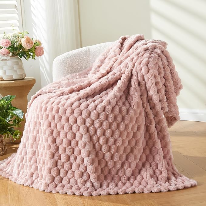 NEWCOSPLAY Super Soft Throw Blanket Pink Premium Silky Flannel Fleece 3D Clouds by NEWCOSPLAY