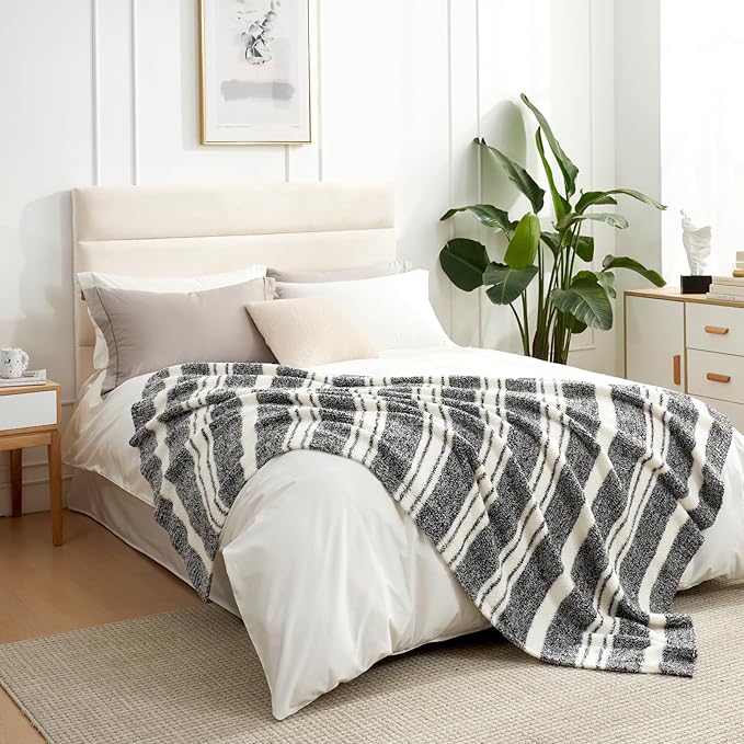 Snuggle Sac Queen Size Bed Blanket Stripe Black, Super Soft Warm Bedding - Image 6