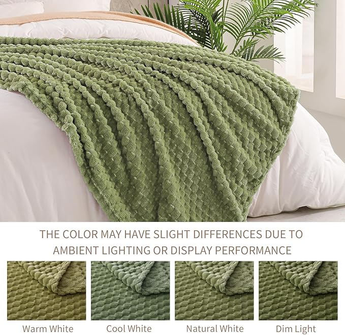 Exclusivo Mezcla Queen Size Fleece Blanket - Image 4