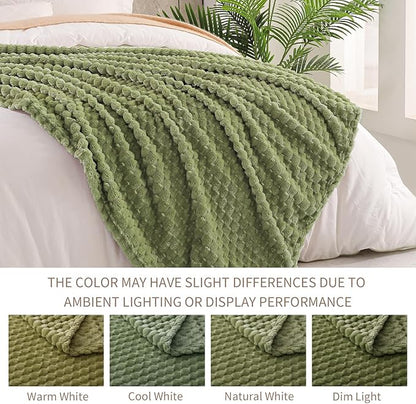 Exclusivo Mezcla Queen Size Fleece Blanket - Image 4