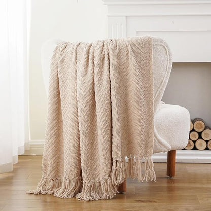 BATTILO HOME Beige Throw Blanket - Image 4
