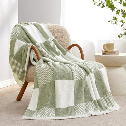Snuggle Sac Checkered Blanket, Sage Green Throw Blanket by SnuggleSac