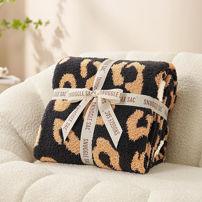 Snuggle Sac Ultra Soft Twin Size Reversible Oversized Cheetah Bedding Blanket - Image 3