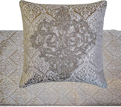 The HomeCentric Gray Bed Runner - Image 4