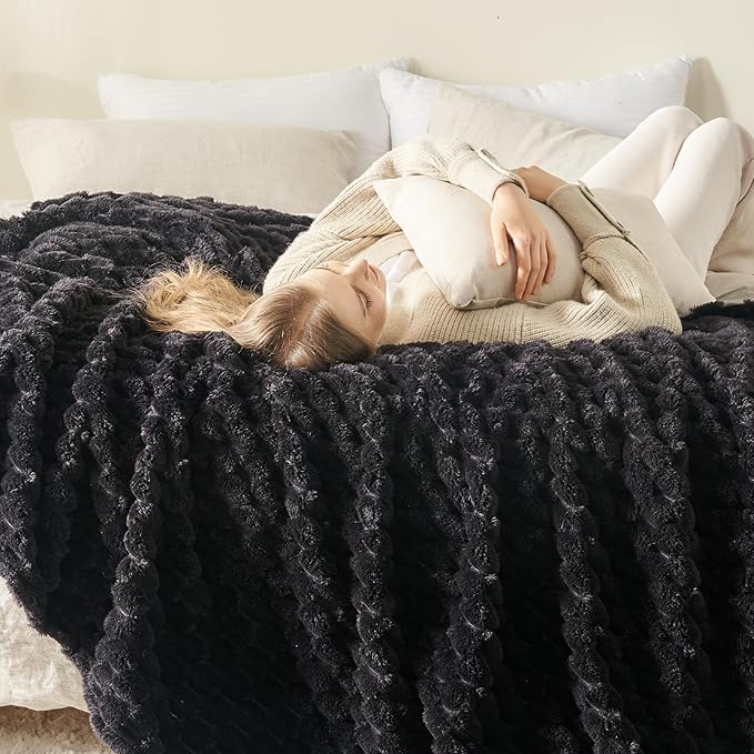 NEWCOSPLAY Super Soft King Blanket Black Premium Silky Flannel Fleece 3D Clouds - Image 3