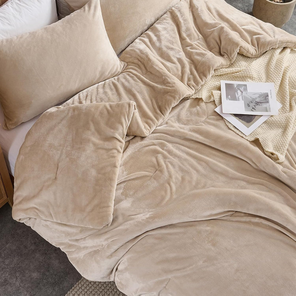 Wajade Full Size Comforter Set- 3 Pieces Khaki Bed in A Bag for All Seasons B...