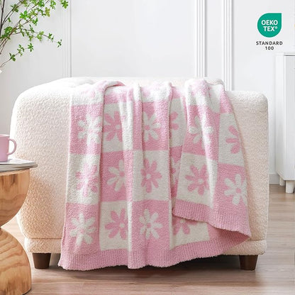 Snuggle Sac Checkered Blanket, 50x60 inches - Image 2