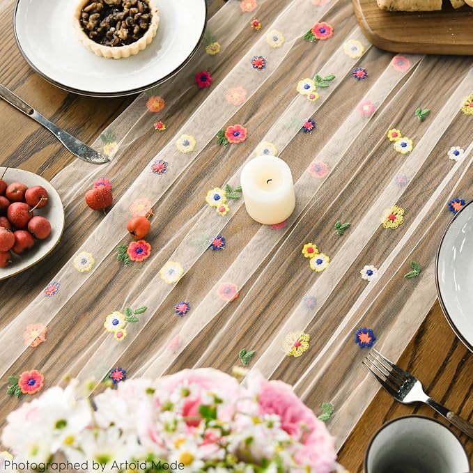 Artoid Mode Champagne Embroidery Daisy Spring Gauze Table Runner 59x120 Inch - Image 5