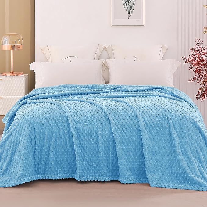 Exclusivo Mezcla Queen Size Fleece Blanket - Image 2