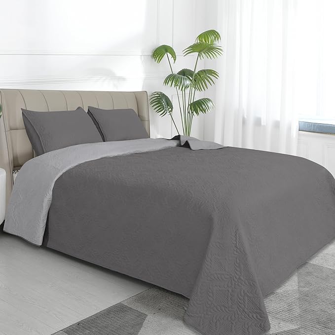 Easy-Going Twin Size Reversible Quilt Set by Easy-Going