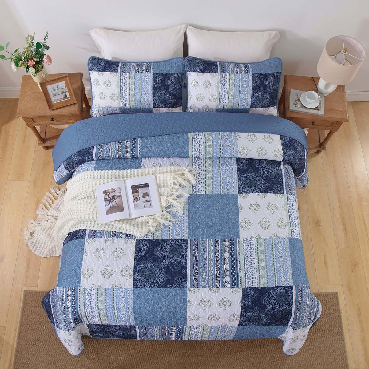 dintszyayue patchwork blue quilt set king size,3 pieces shown in use