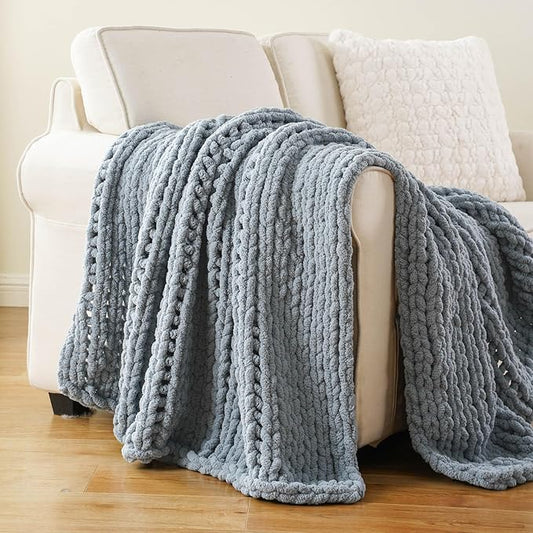 Battilo Chunky Knit Throw Blanket by Battilo