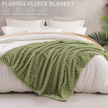 Exclusivo Mezcla Queen Size Fleece Blanket - Image 3