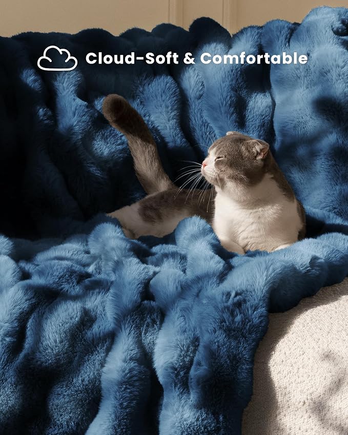 Ultra Soft Cozy Faux Fur Throw Blanket, Fuzzy Plush Thick Bubble Blanket - Image 2