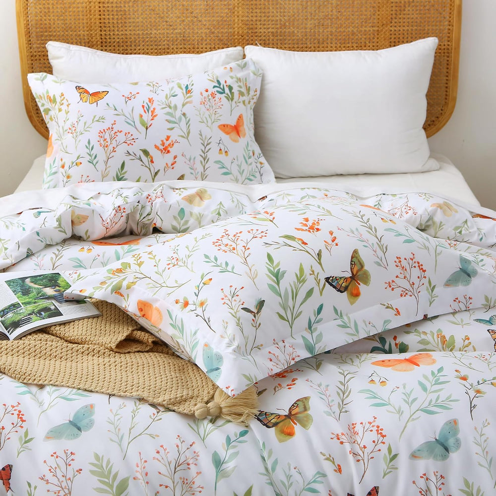 Mooreeke Floral Queen Size Comforter Sets, Butterfly and Botanical Patterned ...