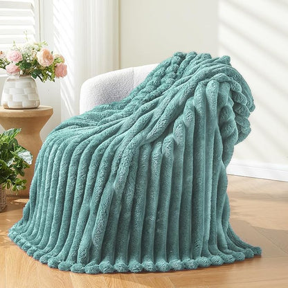 NEWCOSPLAY Super Soft Throw Blanket Mint Green Premium Silky Flannel Fleece 3D by NEWCOSPLAY
