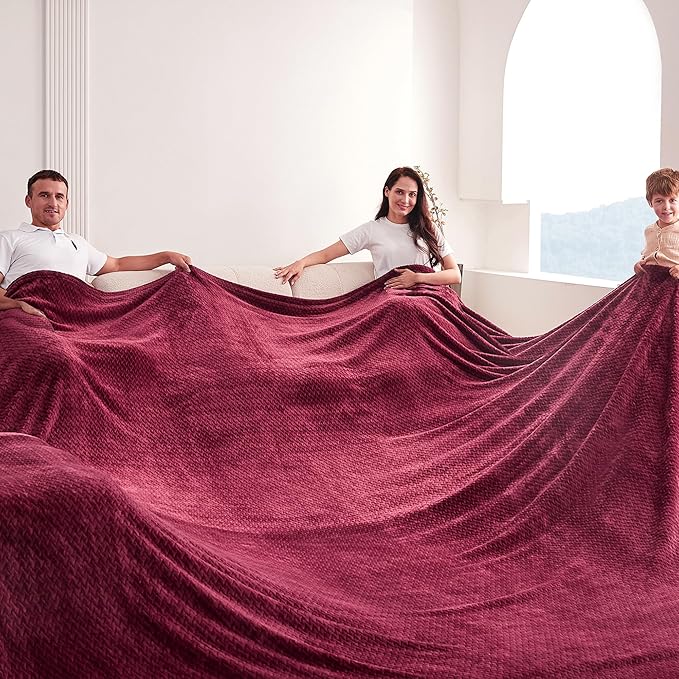 Oversized King Fleece Blanket 120x138 Inches, Seamless Soft Cozy 3D Jacquard - Image 3
