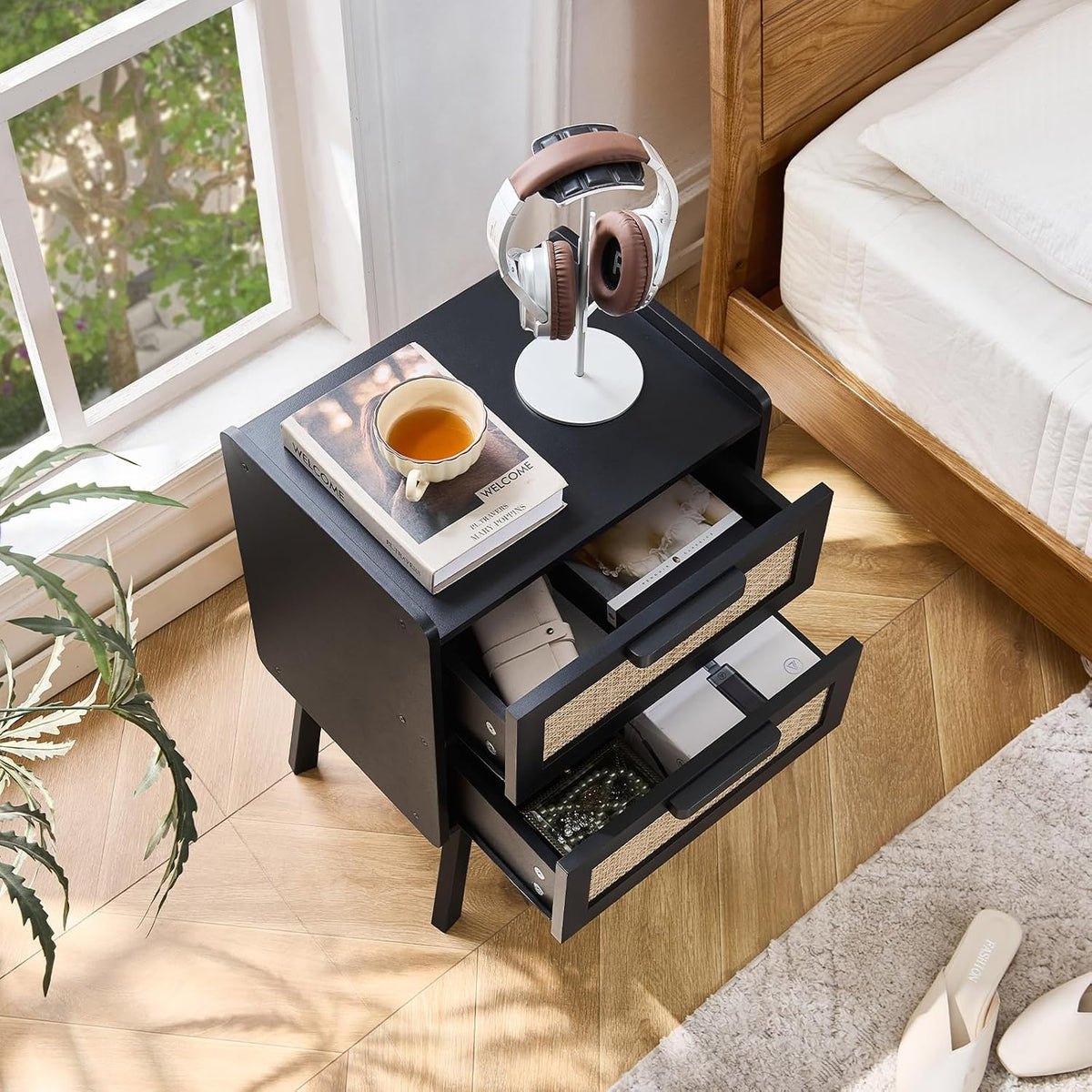 lerliuo rattan nightstands set of 2 for bedroom showing dimensions