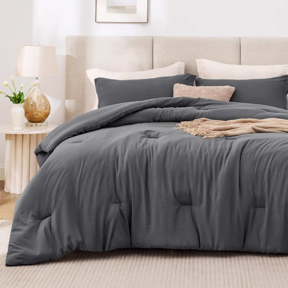 Love's cabin Dark Grey Queen Comforter Set, 3-Piece Prewashed Bed Set
