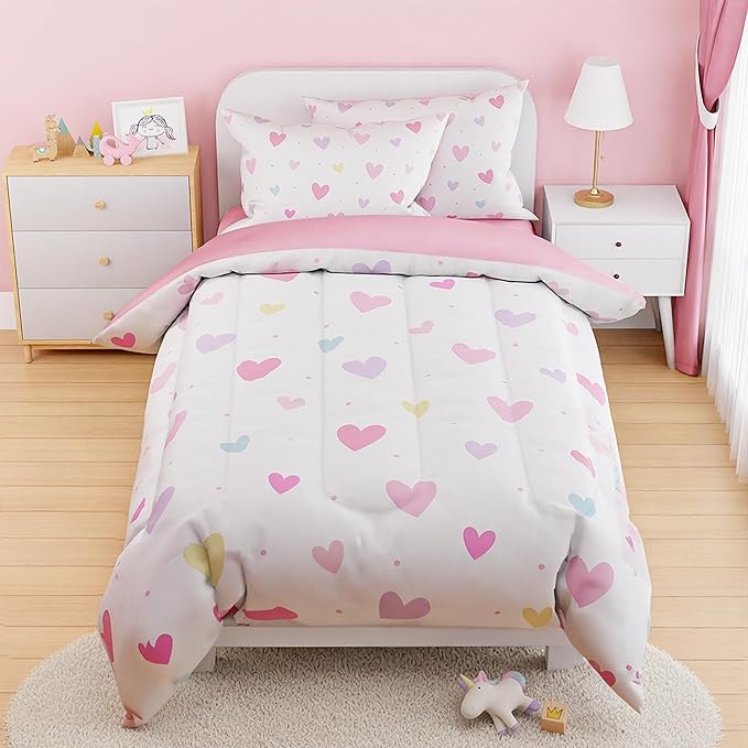 SANDJEST Heart Comforter Set Twin Size 68x86in by SANDJEST