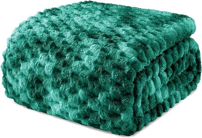 Exclusivo Mezcla King Size Fleece Blanket by ExclusivoMezcla