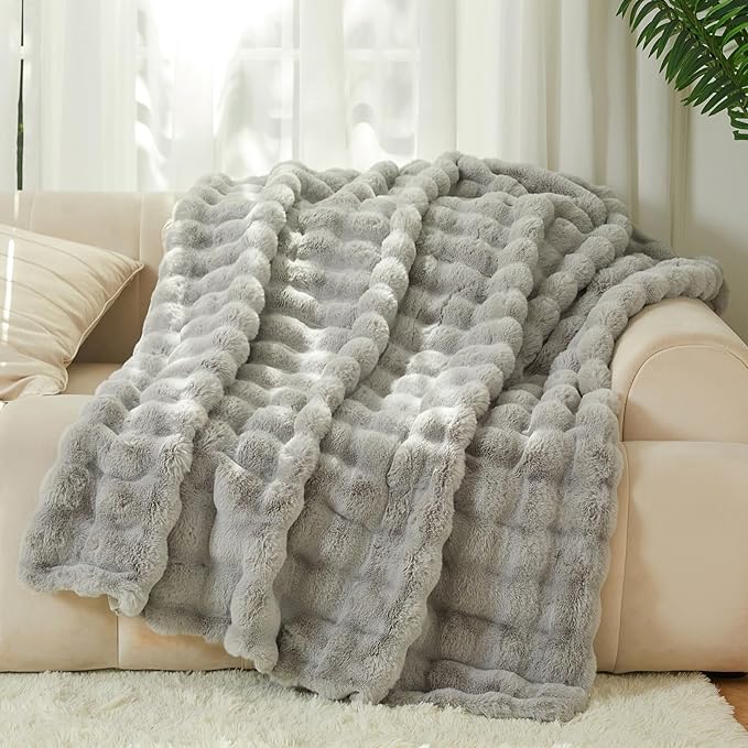 The Malibu Blanket by NewportBlanketCompany