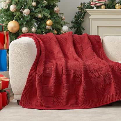 Amélie Home Checkered Chenille Knit Throw Blanket by Am%C3%A9lieHome