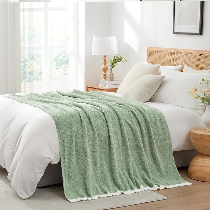 Snuggle Sac Ultra Soft Throw Blanket - Image 6