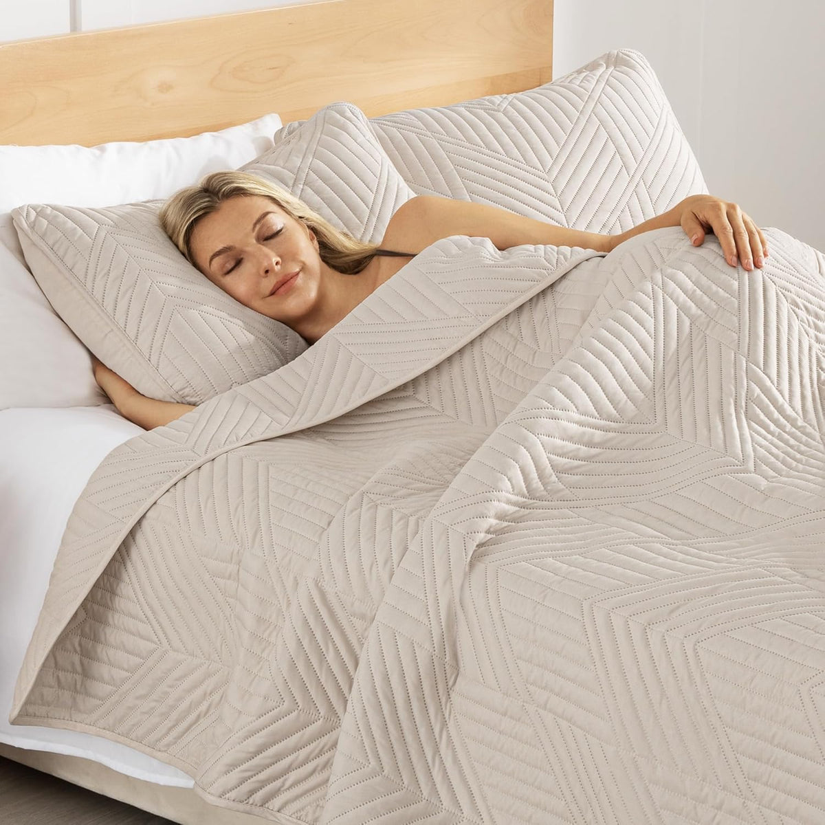 exclusivo mezcla ultrasonic full queen quilt bedding set, side view