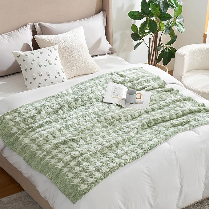 Snuggle Sac Houndstooth Throw Blanket - Image 7