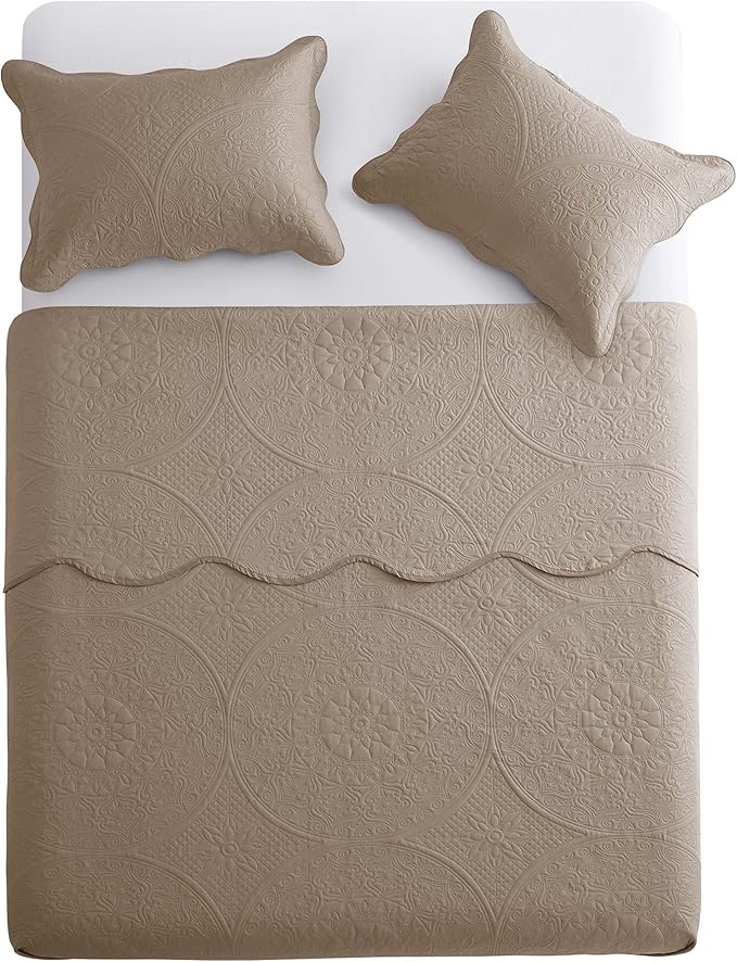 IR Imperial Rooms King Quilt Bedding Set Size + 2 Pillow Shams - Image 2