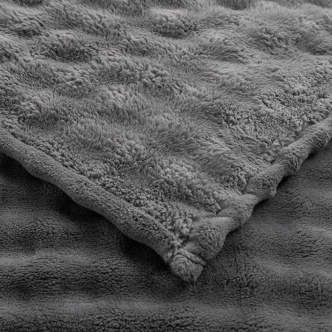 YUSOKI Luxury 3D Bubble Throw Blanket 3.1lb, All Ages, Home Decoration - Image 7