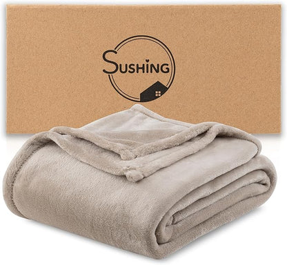 Luxury Fleece Warm Blanket, Soft Lightweight Velvety Plush Blanket - Image 6