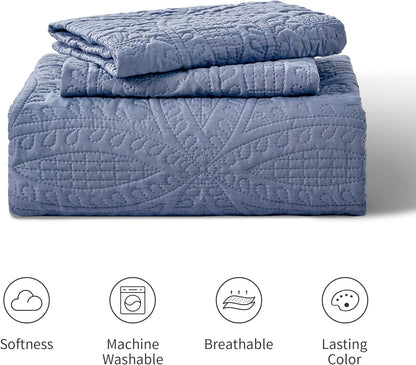 love's cabin king size quilt set blue bedspreads on a desk or shelf