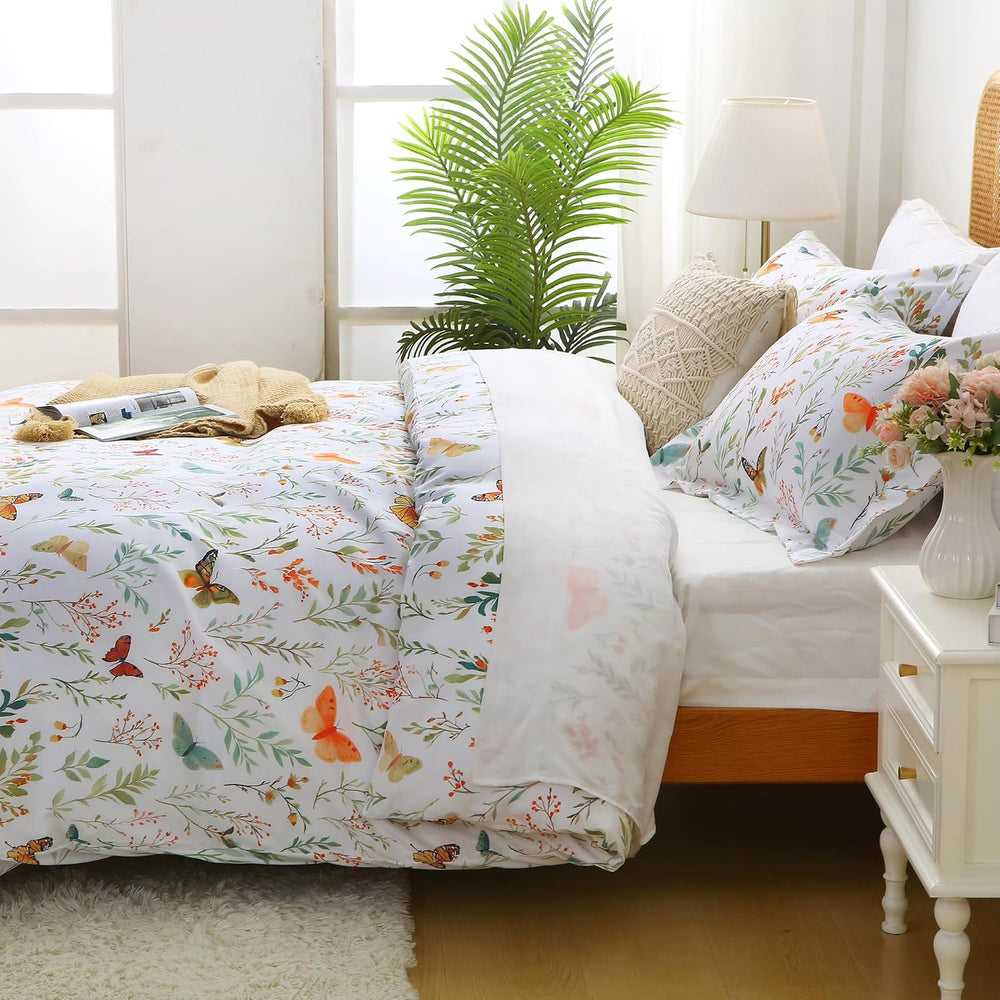 Mooreeke Floral Queen Size Comforter Sets, Butterfly and Botanical Patterned ...