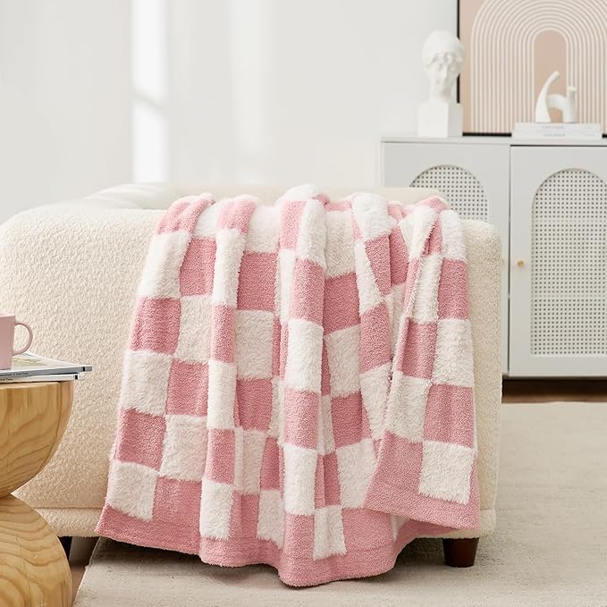 Snuggle Sac Checkered Throw Blanket Faux Fur Microfiber Blankets - Image 7