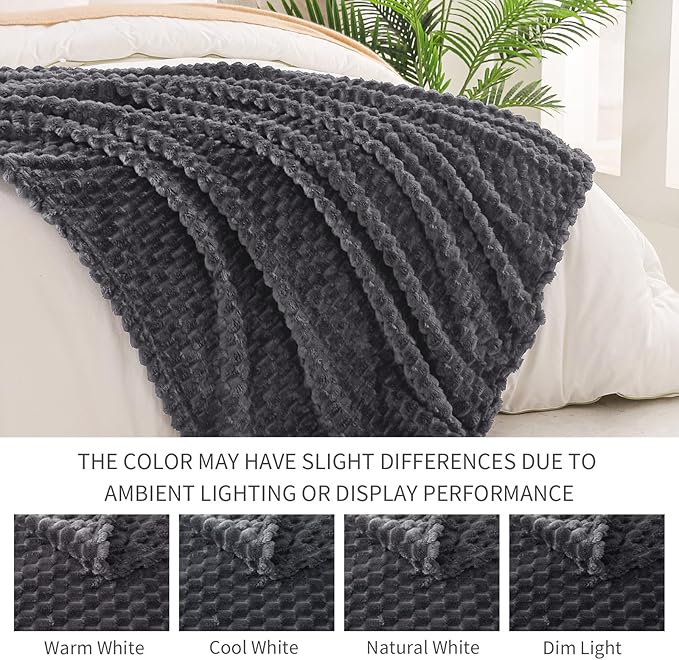Exclusivo Mezcla California King Size Fleece Blanket - Image 5