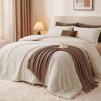 hyleory fluffy queen comforter set 3 pieces, main product view