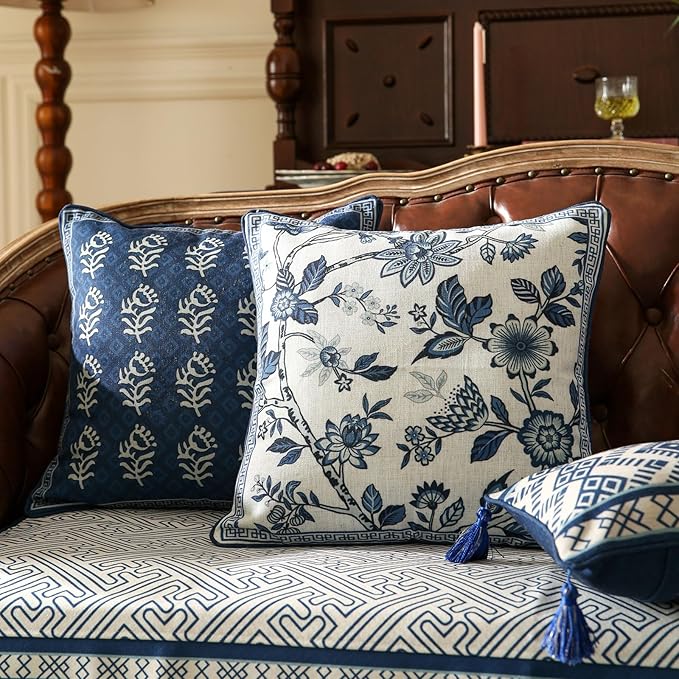 Chinoiserie Throw Pillow Covers Set of 2, Classic Chinoiserie Blue and White - Image 4
