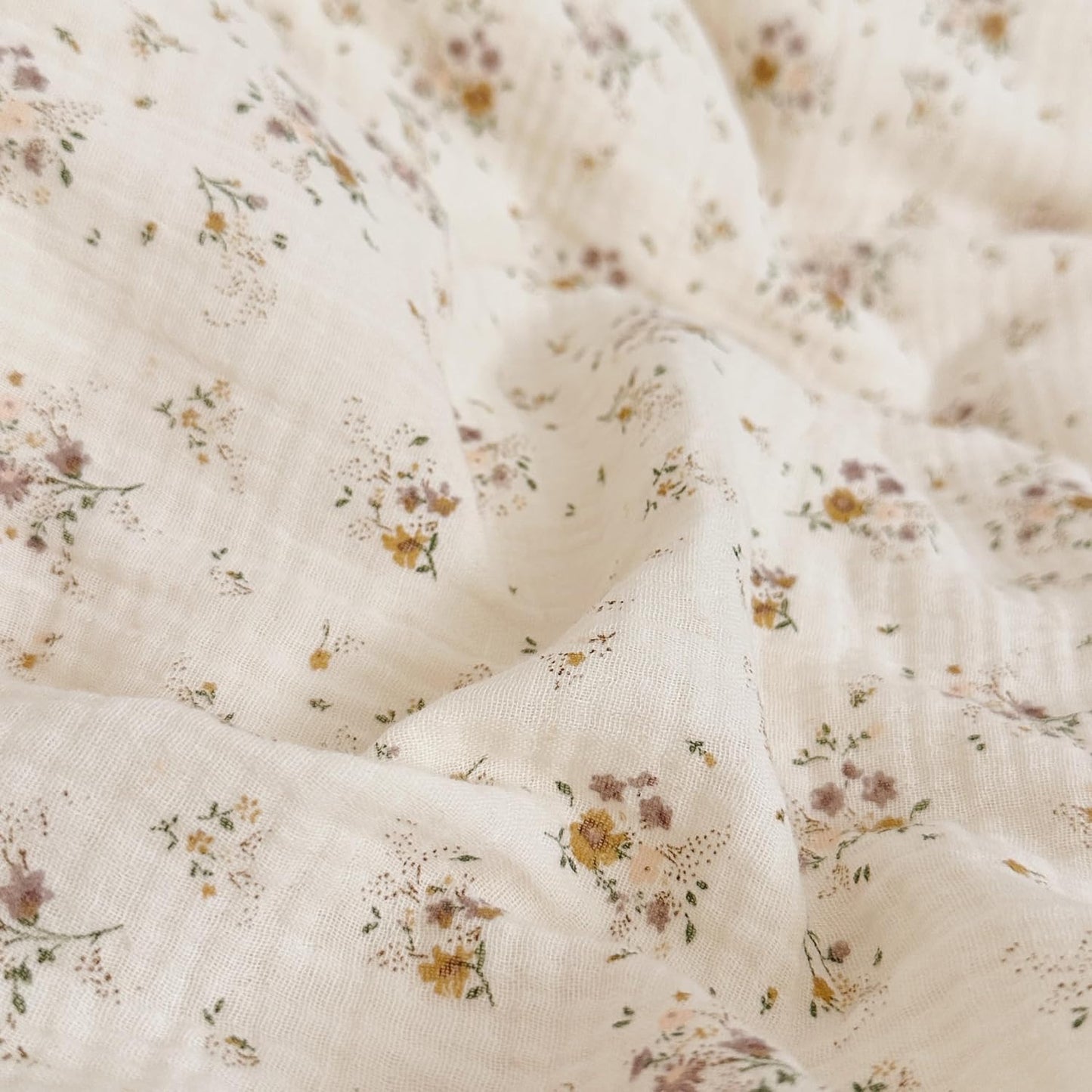 AOJIM Floral Print Kids Duvet Cover, 1-Piece 2-Layer Gauze Muslin Cotton Soft Breathable Toddler Comforter Cover 47X59'', Kids Ruffled Bedding Duvet Cover for Boys Girls, No Quilt or Pillowcases