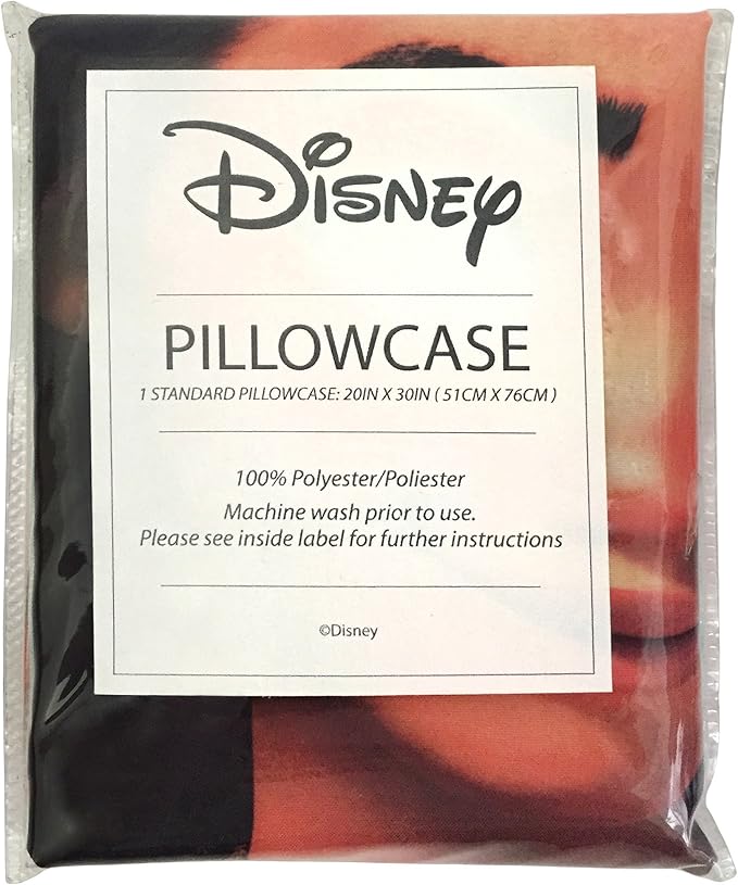 Jay Franco Disney Moana Friends 1 Pack Pillowcase - Image 3