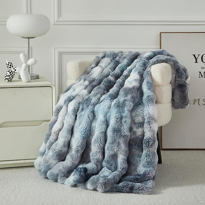 Faux Fur Throw Blanket for Couch Cozy Fuzzy Soft Plush Thick Fluffy Fleece by Casa+Carina