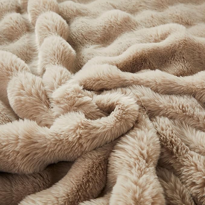 Faux Fur Throw Blanket for Couch Cozy Fuzzy Soft Plush Thick Fluffy Fleece - Image 3