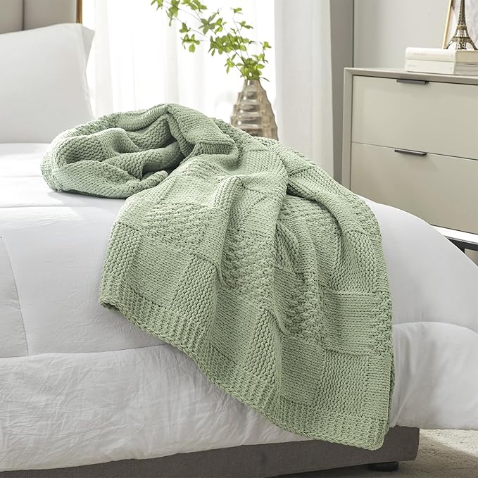 Amélie Home Checkered Chenille Knit Throw Blanket - Image 6