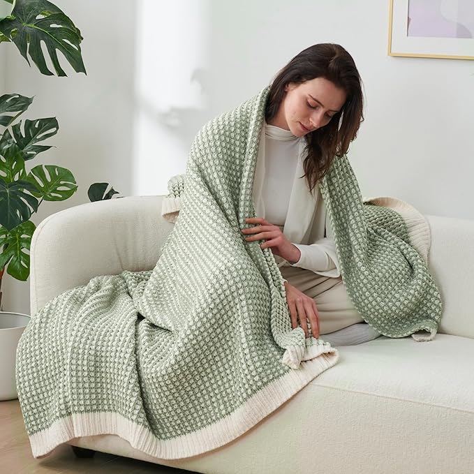 Amélie Home Waffle Chenille Throw Blanket - Image 3