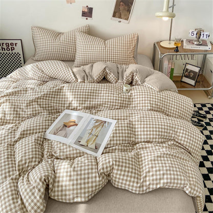 nayoroom gingham duvet cover set queen brown tan, close-up detail