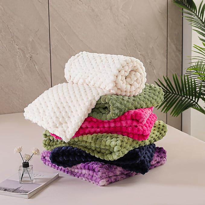 Exclusivo Mezcla Queen Size Fleece Blanket - Image 8