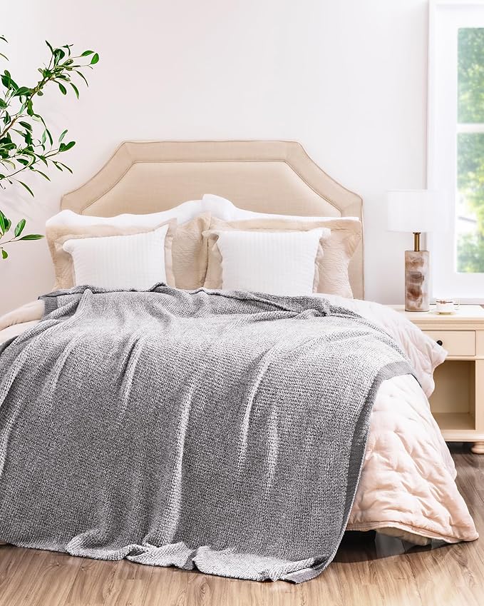 Super Soft Throw Blanket 60 x 80 Inches, Half Side Plush Fuzzy Blanket - Image 2
