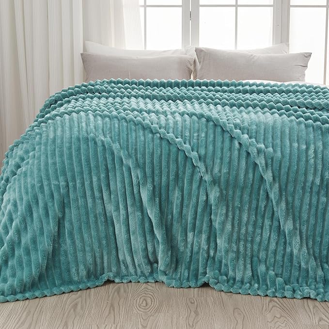 NEWCOSPLAY Super Soft Throw Blanket Light Teal Premium Silky Flannel Fleece 3D - Image 9