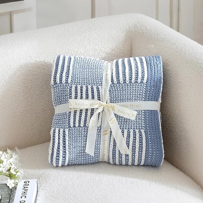 Amélie Home Checkered Knit Throw Blanket - Image 8